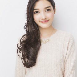 片寄せアシンメトリーウェーブ ヘアレシピ 頭美人