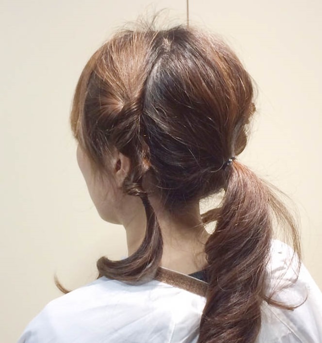 くるりんぱで作る簡単なオシャレなひとつ結びヘアアレンジ☆5