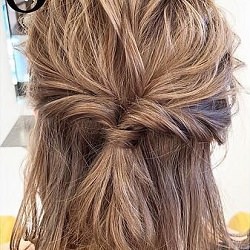 今すぐできる 簡単ハーフアップアレンジ かわいい きれい ショートヘア ヘアレシピ 頭美人