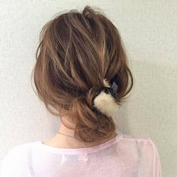 初級編 ミディアムヘアのおだんご 忙しい朝でも簡単ヘアアレンジ ヘアレシピ 頭美人